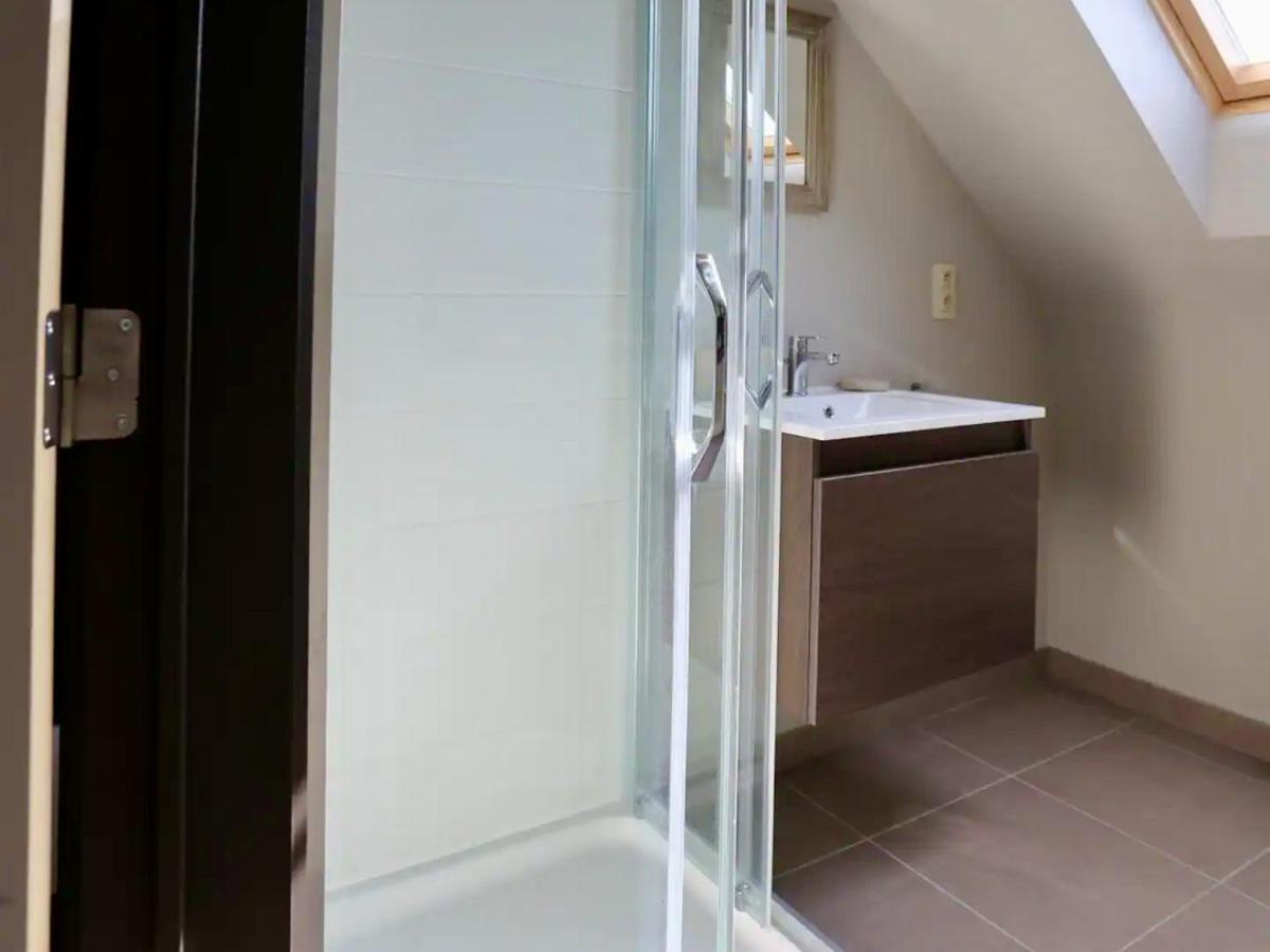 Loft En Duplex Avec Terrasse 3 Chambres Proche Pairi Daiza Mons Dış mekan fotoğraf