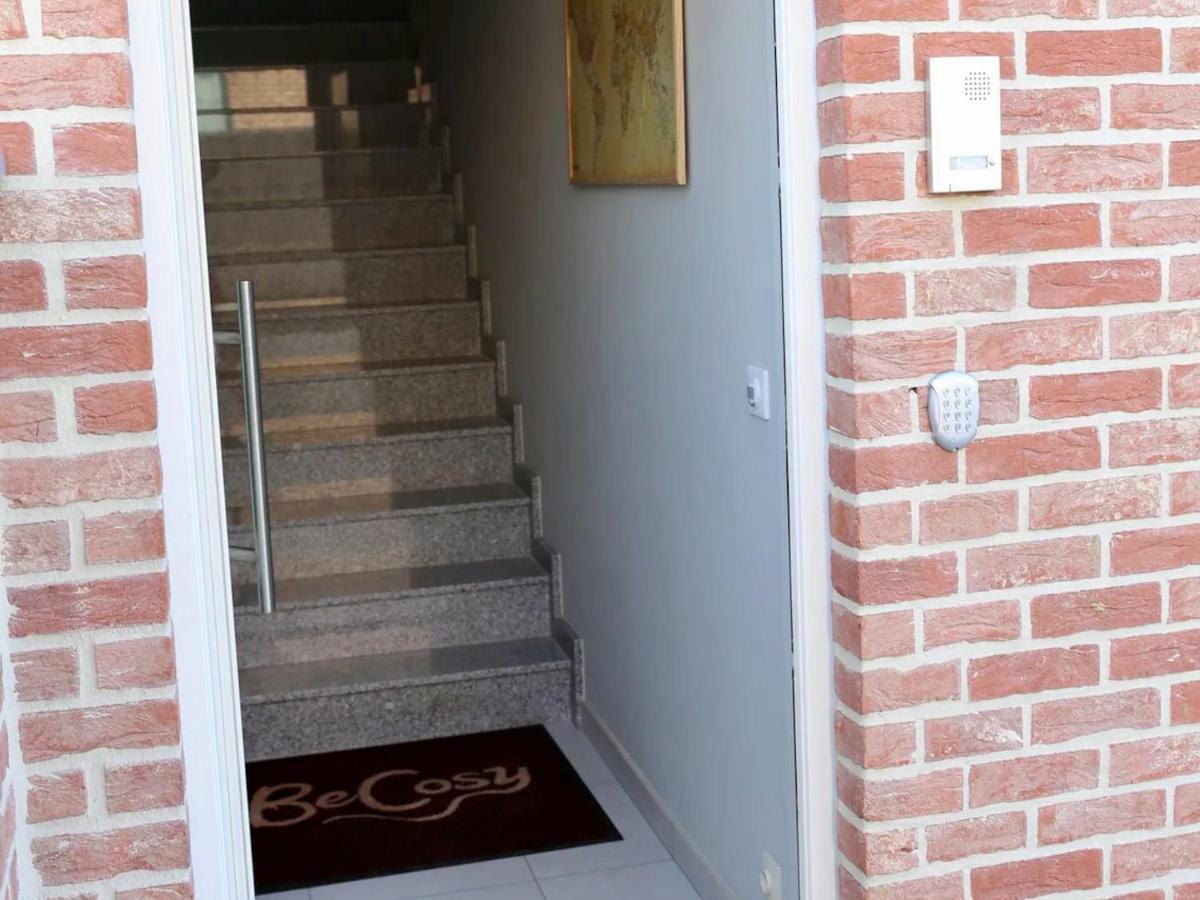 Loft En Duplex Avec Terrasse 3 Chambres Proche Pairi Daiza Mons Dış mekan fotoğraf