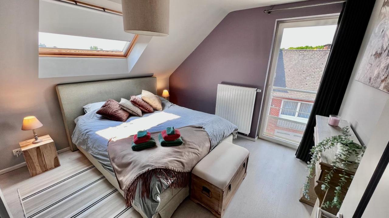Loft En Duplex Avec Terrasse 3 Chambres Proche Pairi Daiza Mons Dış mekan fotoğraf