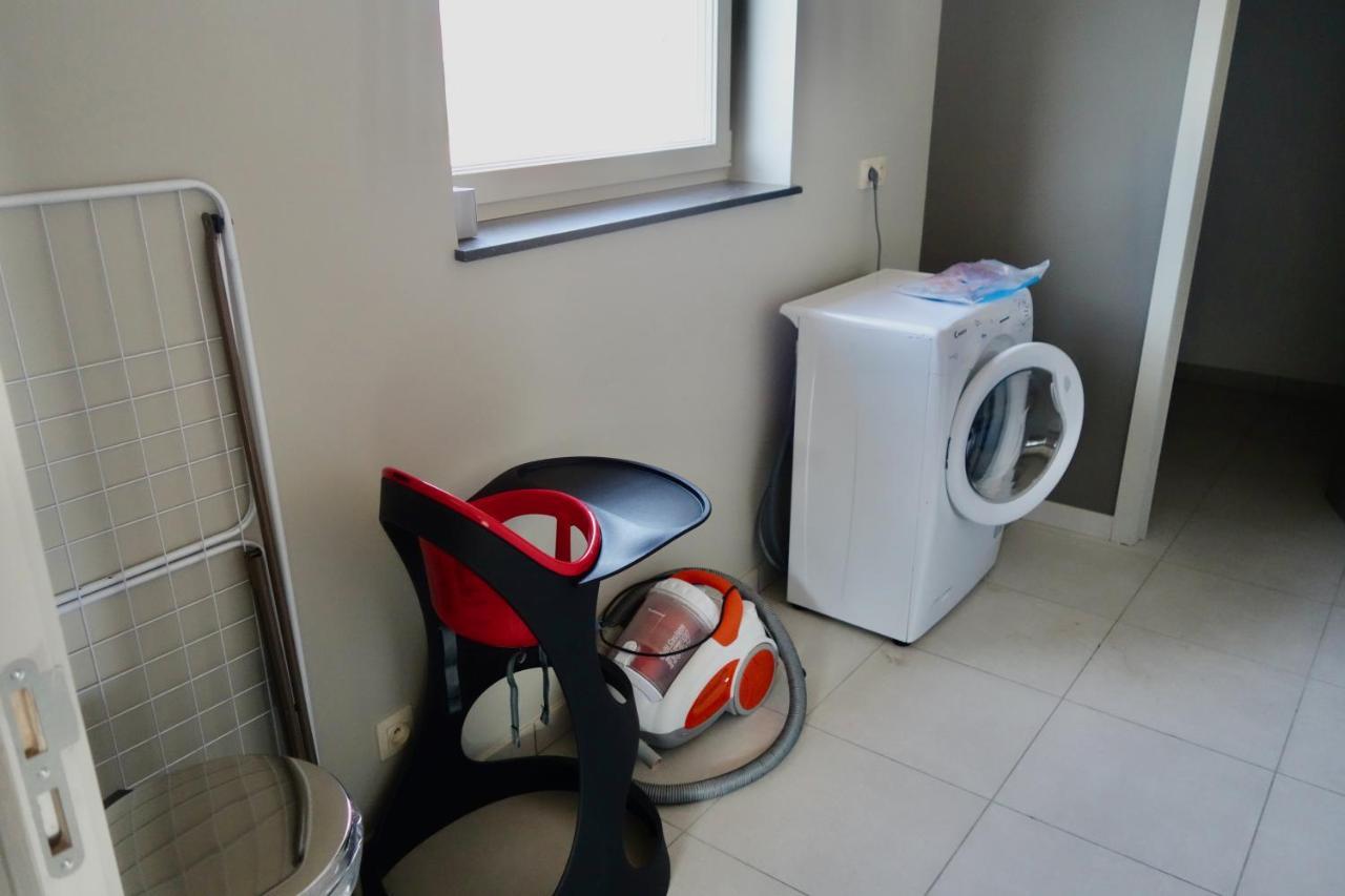 Loft En Duplex Avec Terrasse 3 Chambres Proche Pairi Daiza Mons Dış mekan fotoğraf